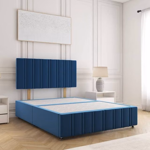 BSSPOKE Isabella Double Plush Velvet Divan Bed with 24 inch Headboard in Blue, W/D/H: 140 x 200 cm