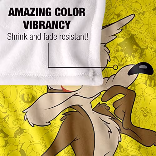 LOGOVISION Looney Tunes Super Soft Fleece Throw Blanket, Multicolour and White, W/D/H: 152 x 127 x 1 cm – 2