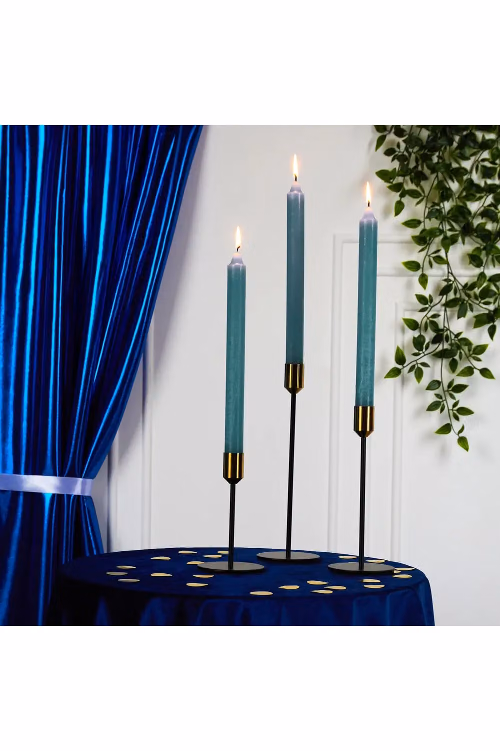 Deco Express Set of 15 Unscented Dripless Tapered Candles in Green – 9