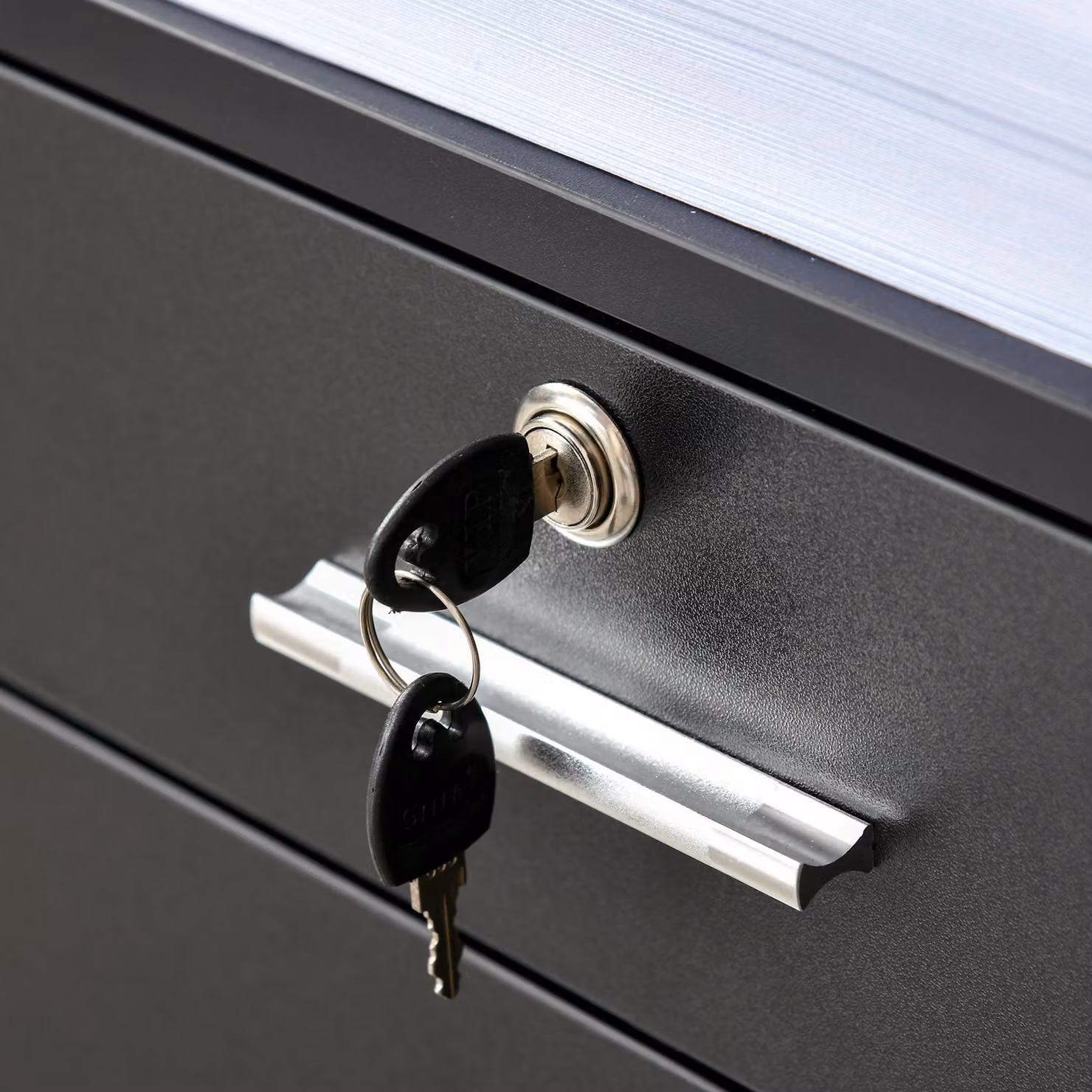 Aosom Vinsetto Black Mobile Lockable File Cabinet with 2 Drawers, H 65 x W 39 x D 40 cm – 6