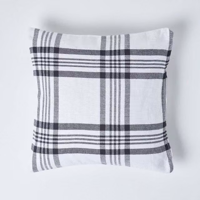 Homescapes Cotton Tartan Pattern Cushion Cover, White and Black, W: 60 cm x H: 60 cm