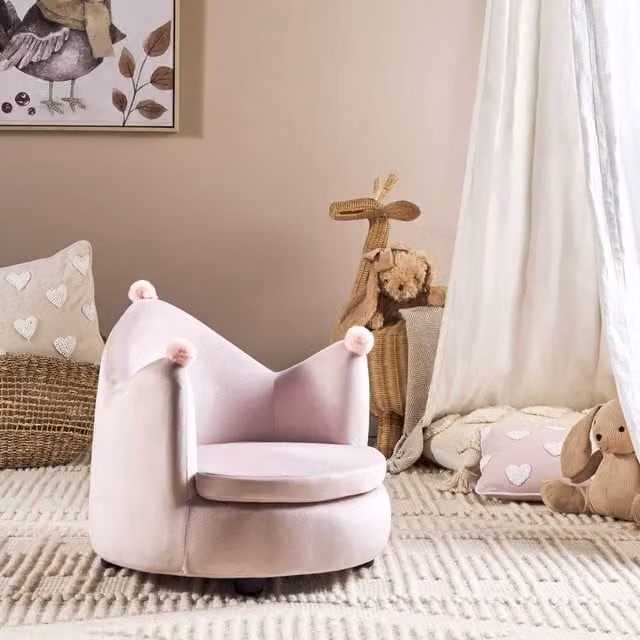 Wyld and Coco Crown-Shaped Velvet Armchair for Kids in Pink – 1