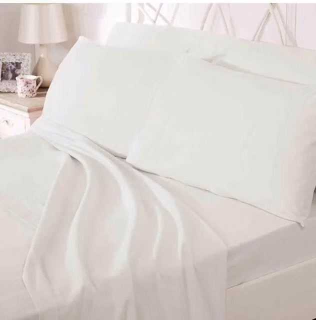 Chums White Flannelette Cotton Flat Sheet and Pillowcase Set, W: 180 cm, D: 200 cm