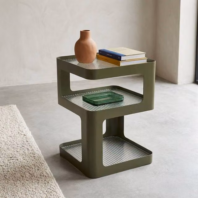 sweeek Modern Green Metal and Ribbed Glass Side Table and Bedside Table W: 35 cm, H: 50 cm – 1
