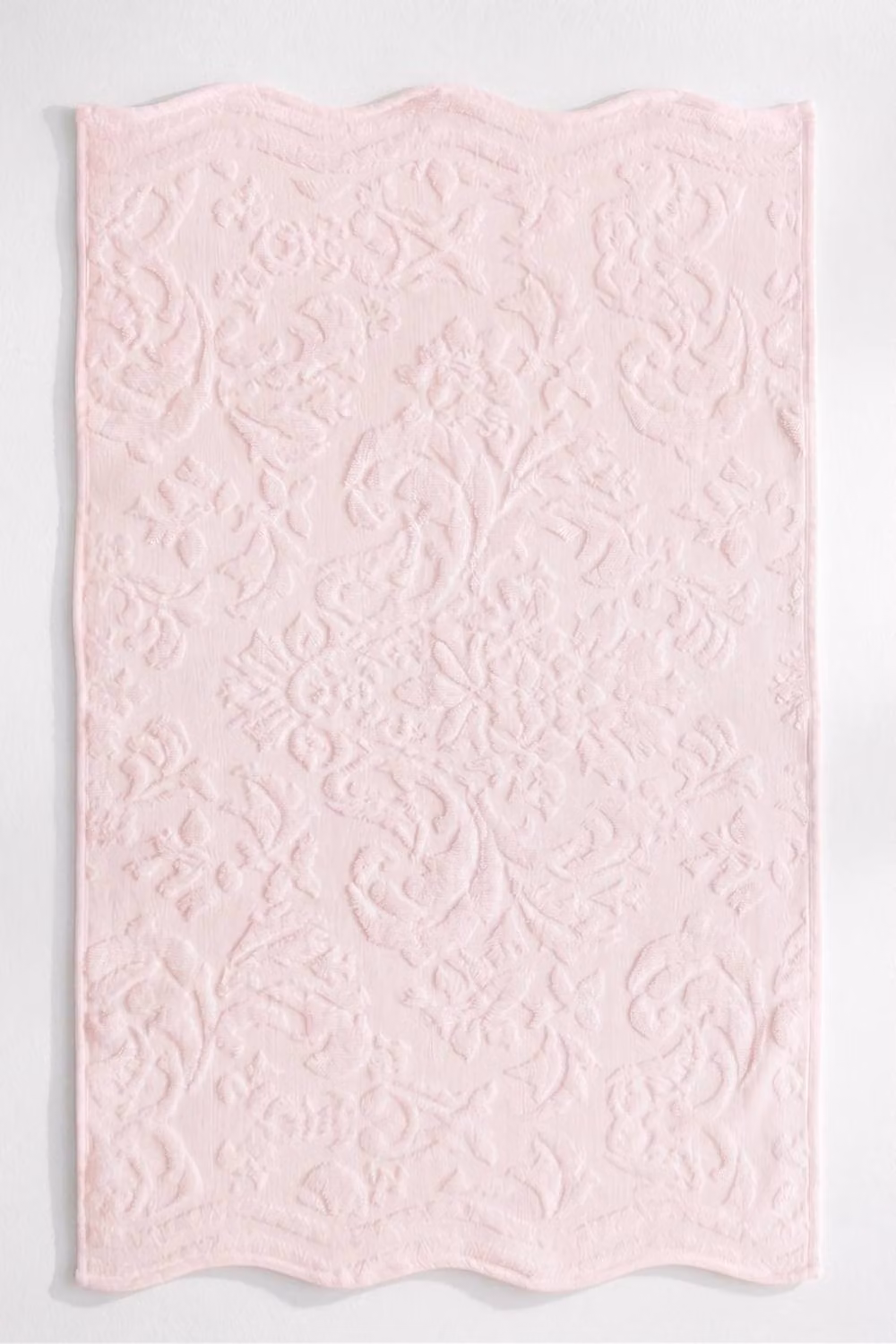 Allure Bath Fashions Gracie Floral Jacquard Scalloped Cotton Towels in Baby Pink – 2
