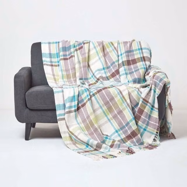 Homescapes Green and Multicolour Checked Cotton Woven Throw with Fringes, Width: 255 cm