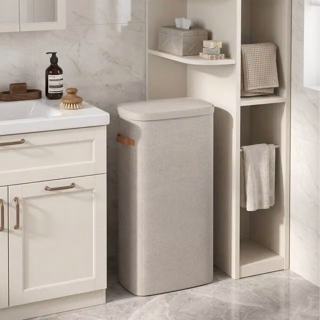 SONGMICS Laundry Basket with Lid and Handles in Beige and White