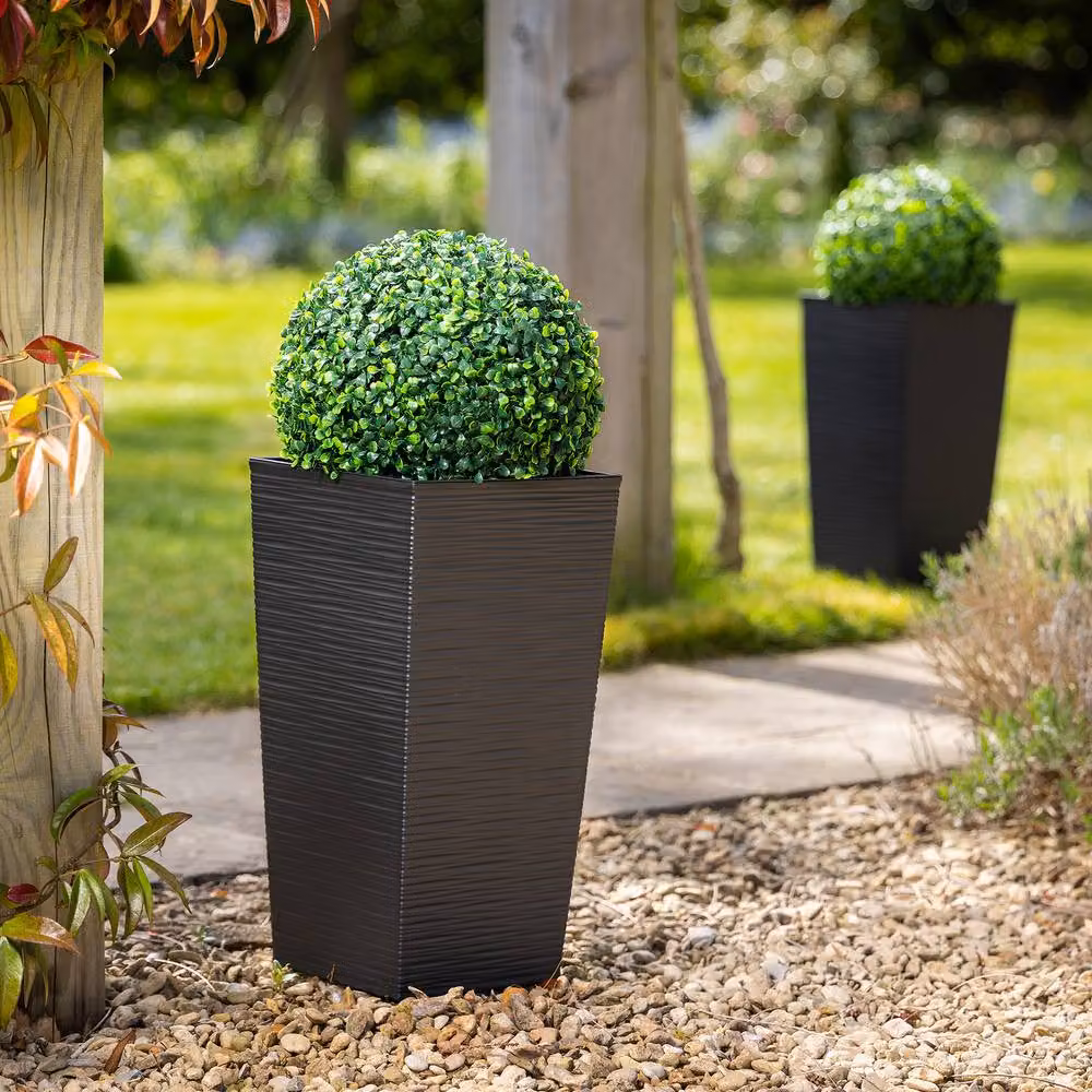 Christow Artificial Green Boxwood Topiary Hanging Plants, Set of 2, Diameter: 28 cm – 6