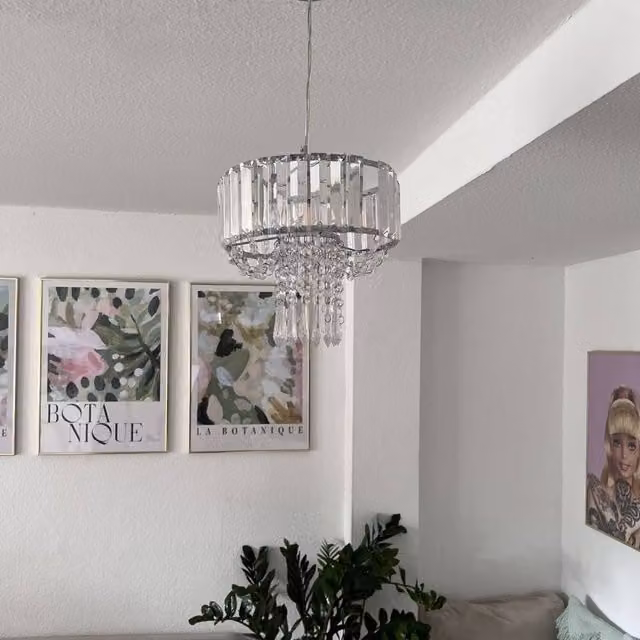Wyld and Coco Transparent Acrylic Droplet Pendant Lamp in Clear with Chrome Finish, Height: 83 cm
