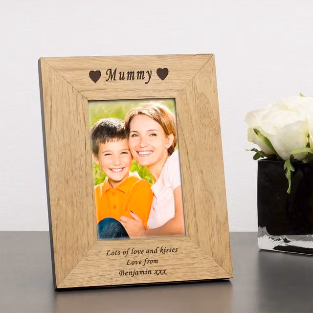 Uniqueful Personalised Family Member Wood Picture Frame, Brown, W/D/H: 19.5 x 19.5 x 19.5 cm