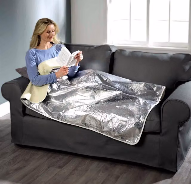 mysmartbuy Zero Degree Ultimate Heat Retaining Blanket, Silver Reversible Polyester Fleece Throw, W: 146 cm, D: 94 cm – 1