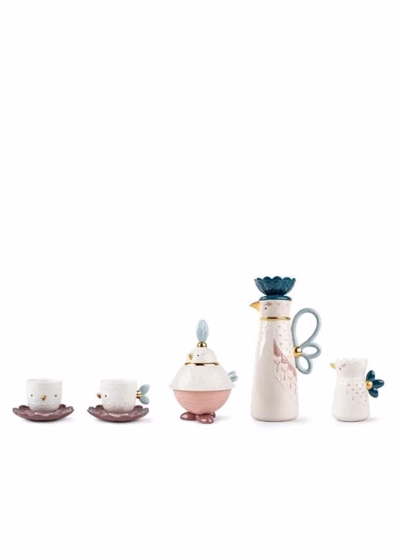 Lladró Kawki Coffee Set in White Porcelain
