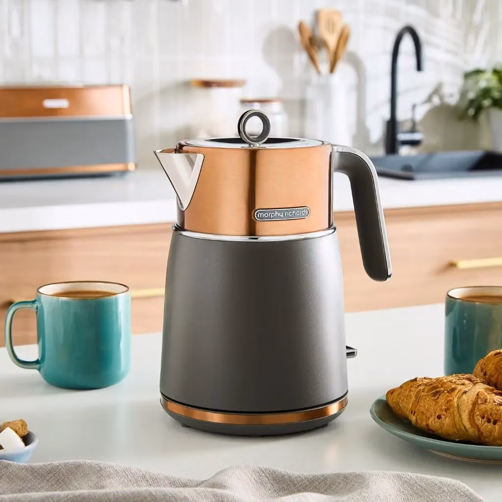 Morphy Richards Signature 1.5L Kettle and 4 Slice Toaster Set in Copper – 3