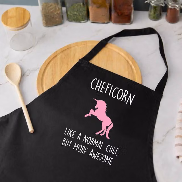 60 SECOND MAKEOVER Women's Cheficorn Apron in Black – 1