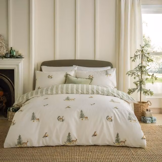 Wylder Nature Charlecote Cotton Duvet Cover and Pillowcase Set in Green and White Striped Design