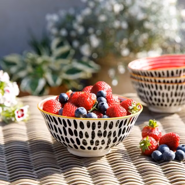 KitchenCraft 4-Piece Geometric Ceramic Stoneware Bowl Set in Red and Multicolour