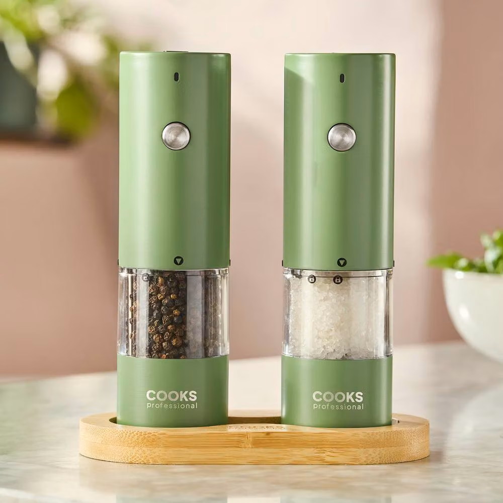 Cooks Professional Rechargeable Salt and Pepper Mill Set with Bamboo Base in Green – 2