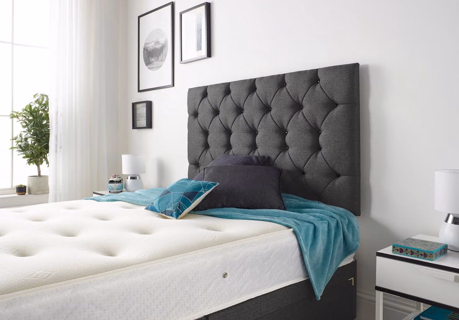 Somnior Premier King Size Hybrid Memory Foam Sprung Divan Bed Set with 4 Drawers and Upholstered Chesterfield Headboard in Grey Fabric, W/D/H: 180 x 200 cm – 2