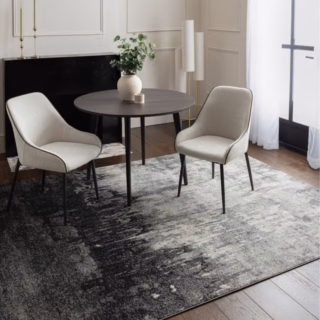 Furniturebox UK Ruddick Grey Distressed Rectangular Rug, Grey and Silver, W: 230 cm x D: 160 cm