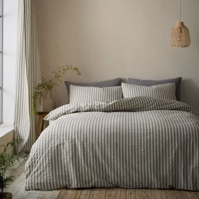 Pineapple Elephant Grey Cotton Rich Woven Stripe Duvet Cover and Pillowcase Set, W/D/H: 135 x 200 cm and 50 x 75 cm