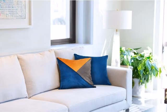 NewEdgeBlinds Modern Blue Velvet Square Graphic Cushion Cover