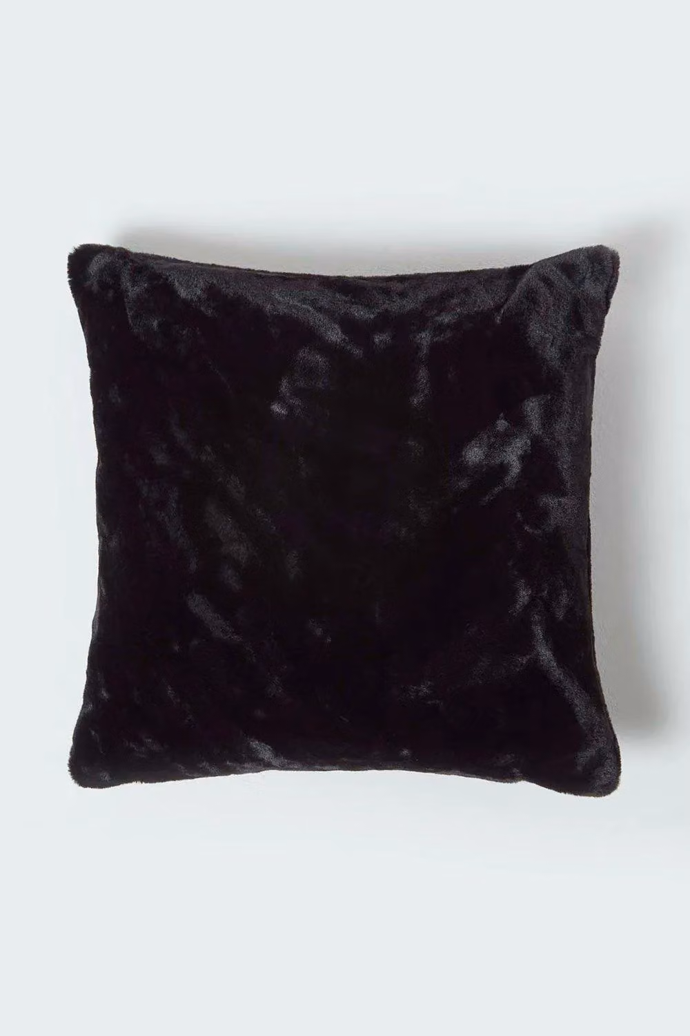 Homescapes Black Velvet and Faux Fur Square Decorative Cushion, W/D/H: 46 x 46 x 46 cm – 2