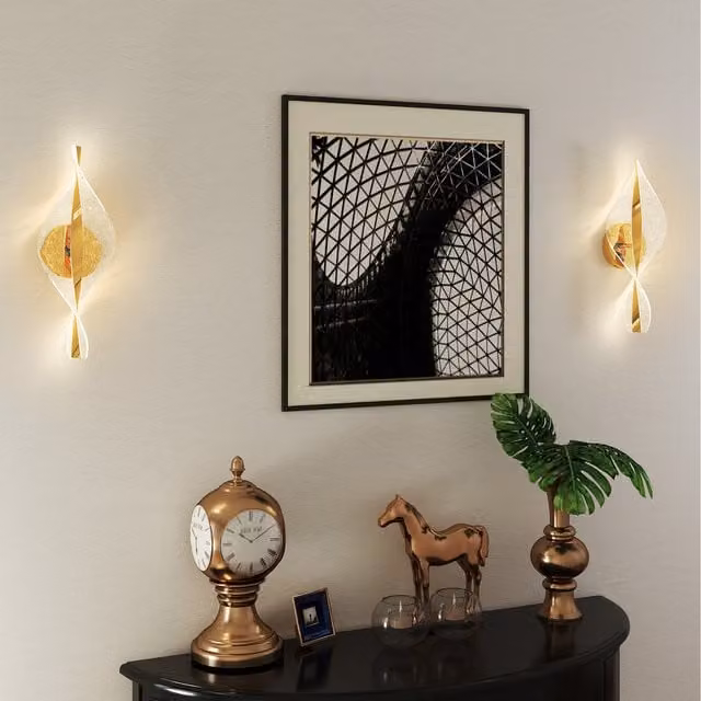 HOMCOM 2 Pack Modern LED Wall Lamps with Adjustable Colour Temperature in Gold/Brass
