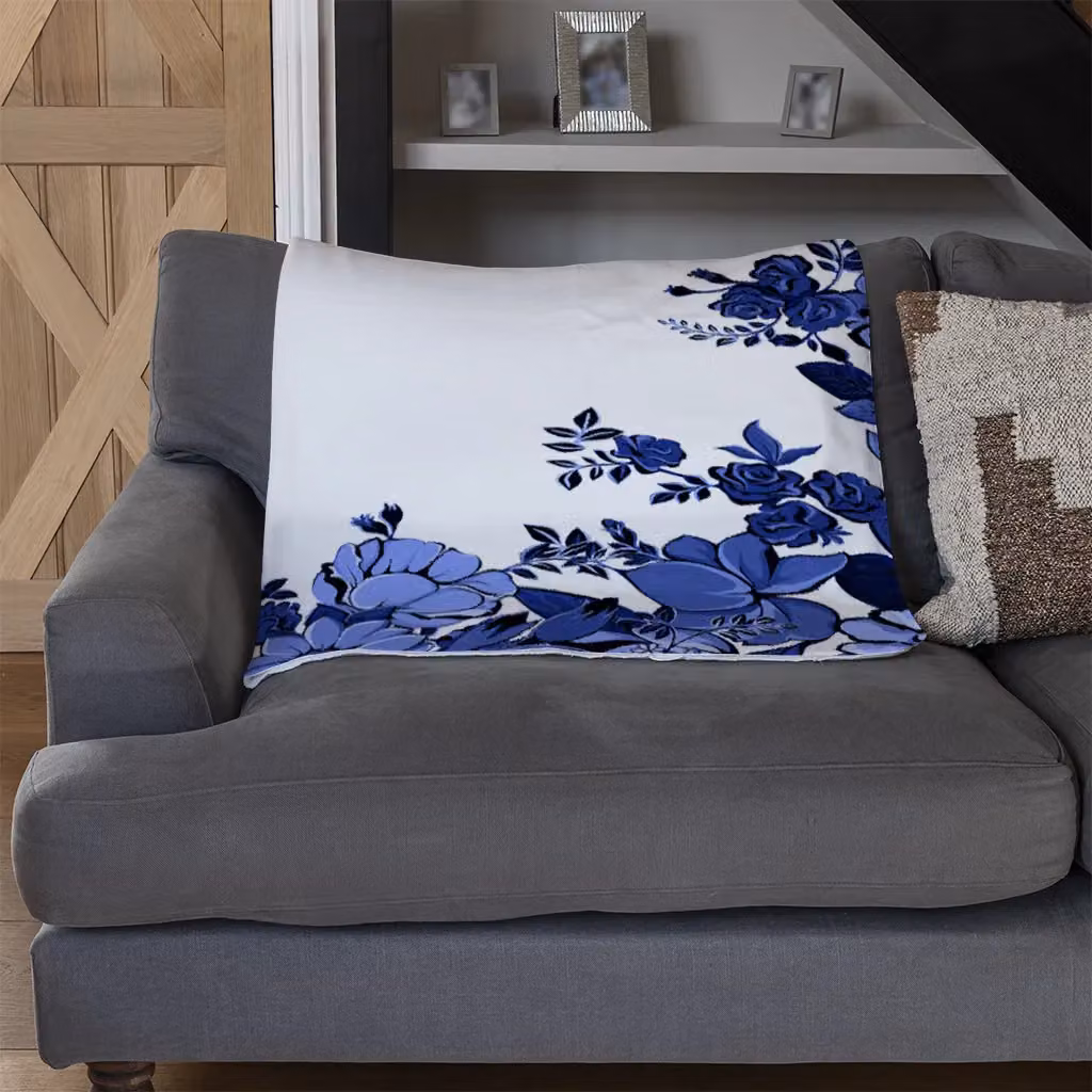 Benjamin Tate Design Winter Floral Frame Fleece Blanket in Blue, Sand or Beige, W/H: 120 x 150 cm – 3