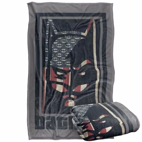 Warner Bros. Batman Silky Touch Super Soft Fleece Throw Blanket, Multicolour