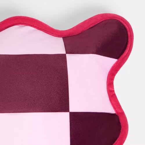 OHS Velvet Scallop Edge Cushion Covers in Burgundy and Pink – 6