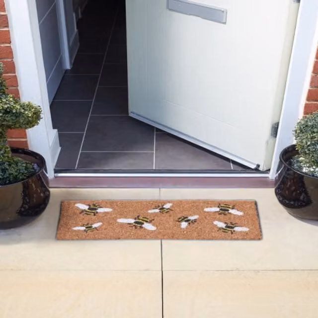 Garden Mile Natural Coir Outdoor Door Mat with Bee Graphic in Brown, Yellow and Black