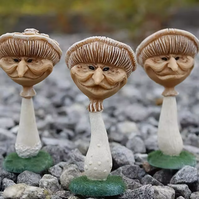 Garden Mile 3-Piece Multicolour Mushroom Tabletop Garden Ornaments