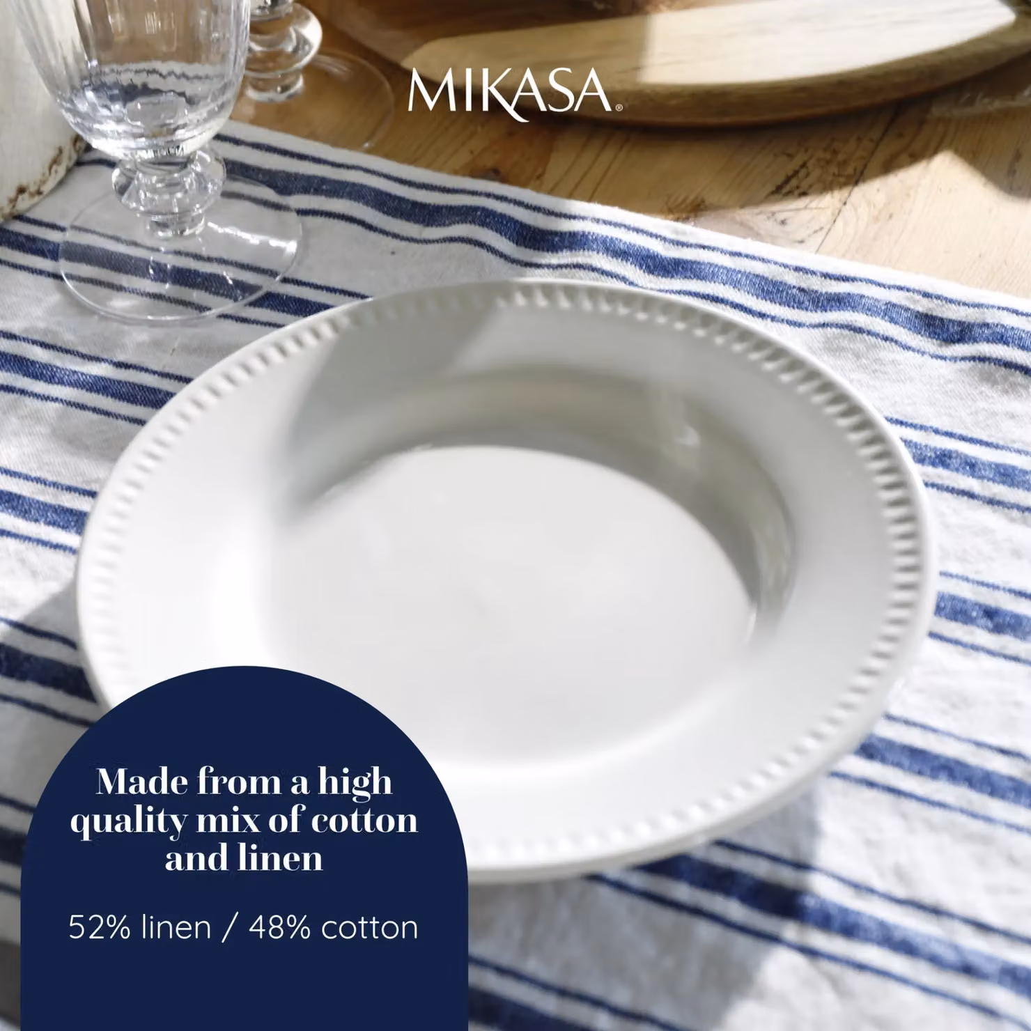 Mikasa Cotton and Linen Striped Table Runner in White and Blue, W: 230 cm, H: 34 cm – 10