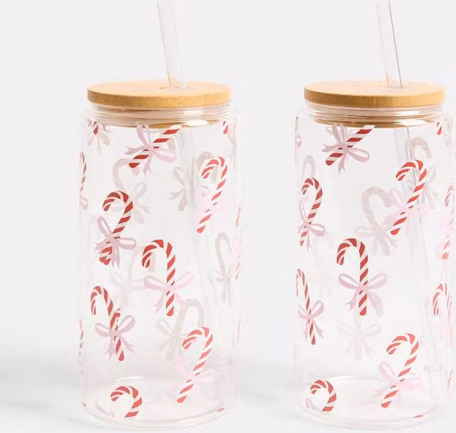 OHS 2 Pack Red Transparent Plastic Christmas Tumblers with Bamboo Lids, 600ml per cup