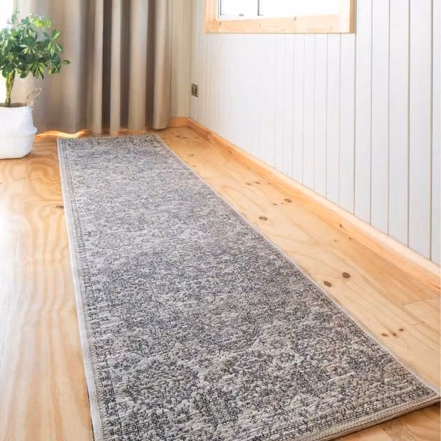 The Rug House Moroccan Medallion Design Outdoor Rug in Grey, W: 240 cm, D: 60 cm