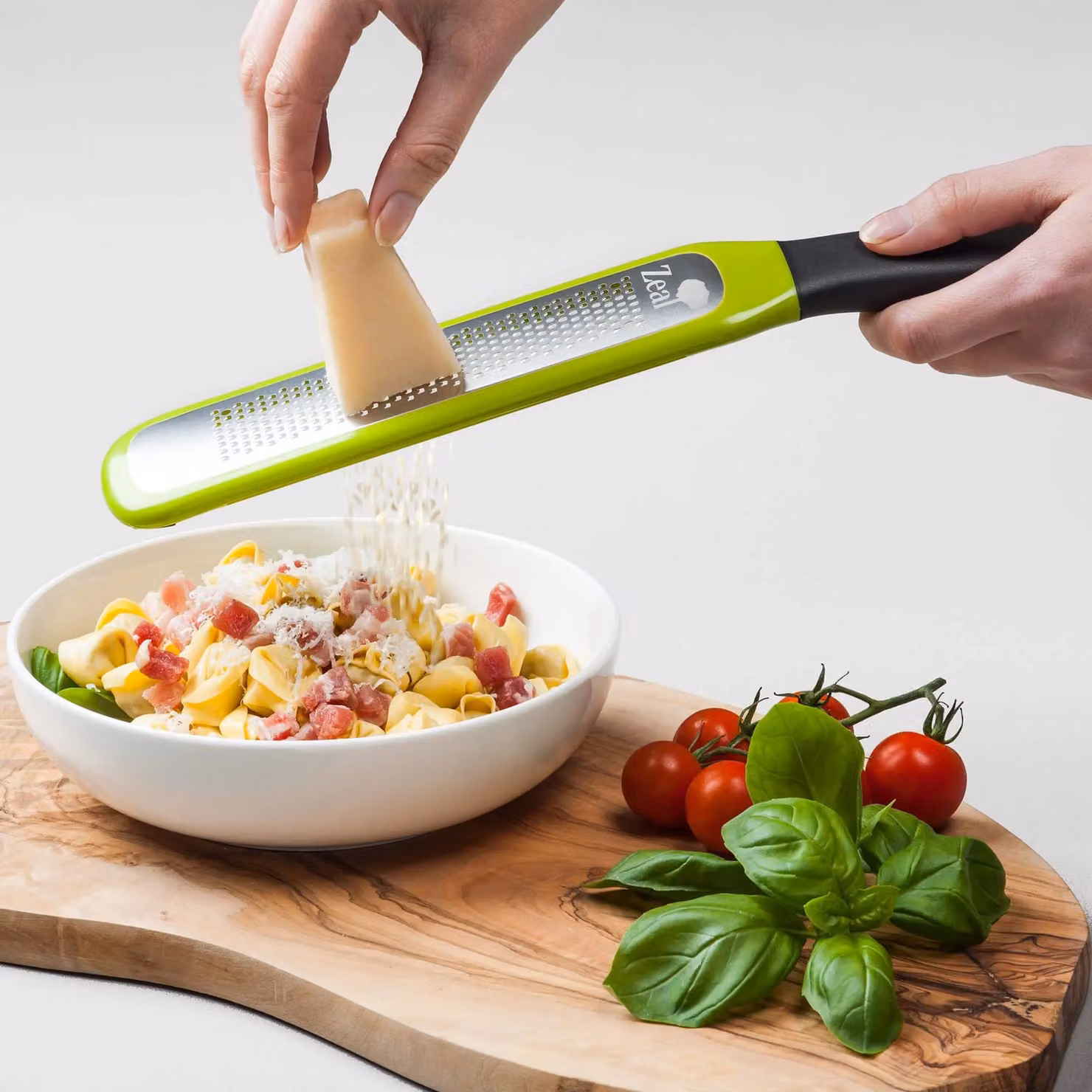 Zeal Stainless Steel Fine Grater with Non-Slip Base, Green – 6