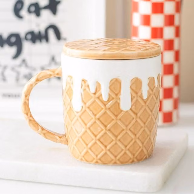 Uniqueful Waffle Ceramic Mug and Coaster Set in Beige and White, 550ml