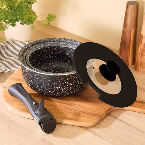 Coopers of Stortford Nesto Set of Three Multicolour Nesting Aluminium and Ceramic Saucepans with Universal Lid and Removable Handle – 5