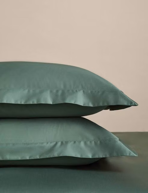 M&S 2 Pack Egyptian Cotton 400 Thread Count Silky Oxford Pillowcases in Smokey Green