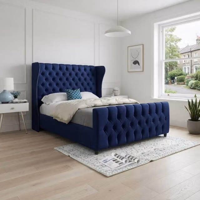 KDMD Kettering Chesterfield Upholstered Designer Bed Frame in Blue Velvet, W/D/H: 90 x 190 x 137 cm – 1