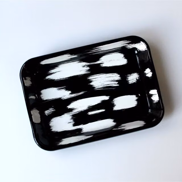 Elifle Stripe Series Enamel Rectangular Tapas Antipasti Mezze Platter, Black and White, 26 cm