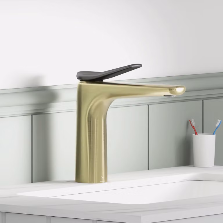 Revno Square Mono Basin Mixer Tap in Brushed Brass