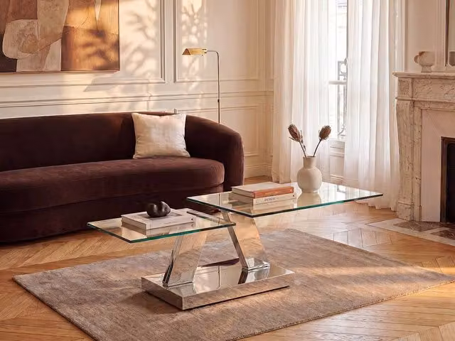 Vente-unique Coffee Table with Swivel Trays in Clear Glass and Silver Metal, W/D/H: 95 x 60 x 43 cm – 1