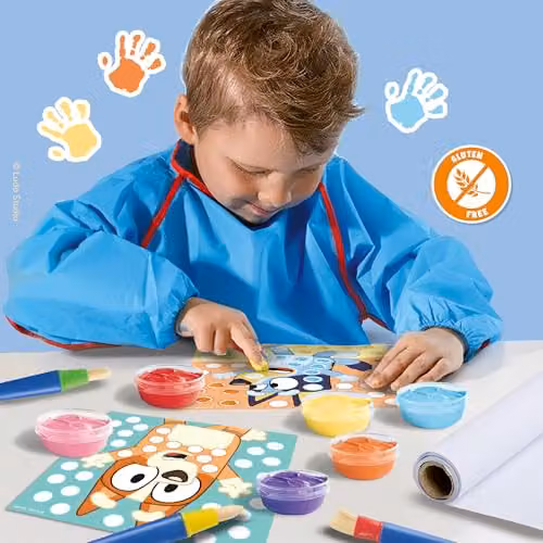SES Creative Bluey Finger Paint Creations Mega Set with 6 Washable Colours, 15 Bluey and Bingo Cards, Brushes, Apron and 2m Paper Roll, Multicolour – 2