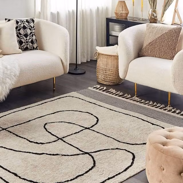 Wyld and Coco Hand-Tufted Striped Cotton and Polyester Rug in Beige and Black, W: 140 cm, L: 200 cm – 1
