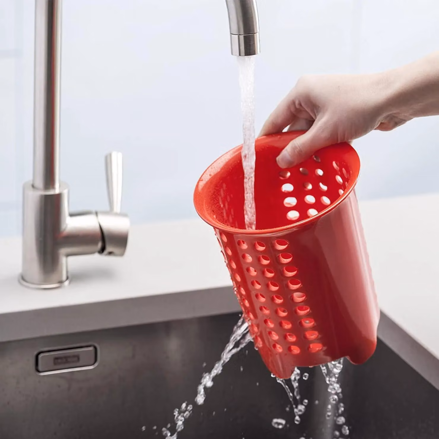 Zeal Melamine Cutlery Drainer and Utensil Pot in Red, W/D/H: 14 x 14 x 17 cm – 3