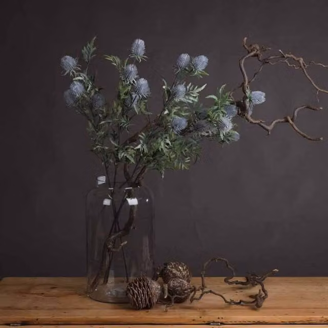 Lemon Pavilion Furniture and Decor Eryngium Blue Thistle Artificial Plant in Purple and Blue, W24 x D24 x H76 cm – 1