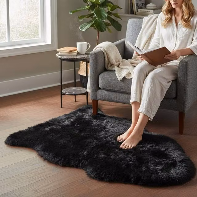 Infinity Leather Natural Sheepskin and Wool Single Rug in Black, W: 90 cm, D: 60 cm – 1