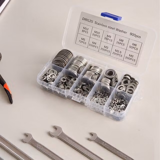 Lifeideas 900 Piece Stainless Steel Flat Washer Set in Silver