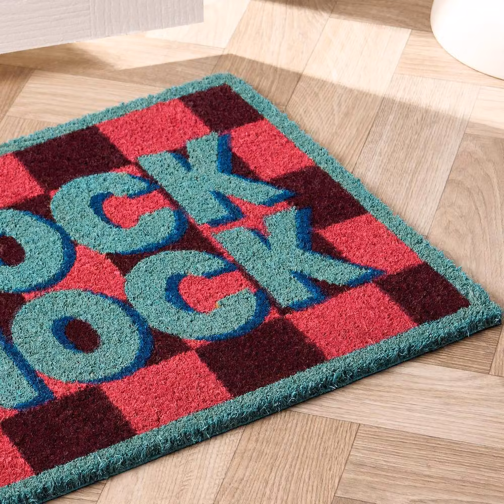 OHS Knock Knock Coir Doormat with Pink and Blue Checkerboard Print, W/D: 60 x 40 cm – 2